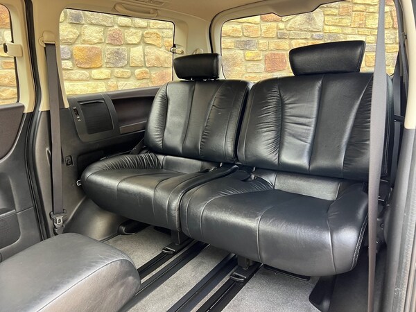 Used Nissan Elgrand 2010 for sale - 67218958: Photo 12