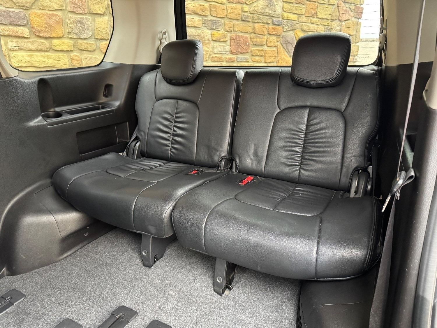 Used Nissan Serena 2013 for sale - 76115690: Photo 14