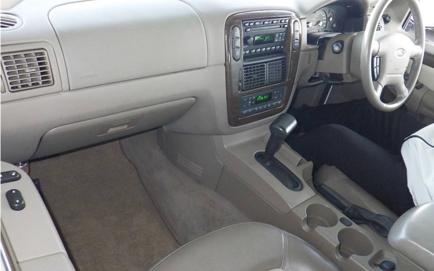 Used Ford Explorer 2003 for sale - 76720097: Photo 11