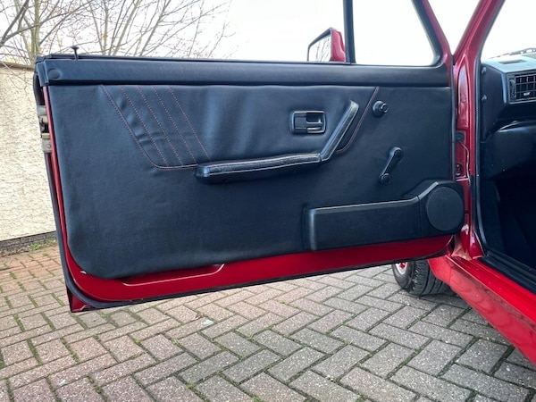 Used Volkswagen Golf 1993 for sale - 69538373: Photo 17