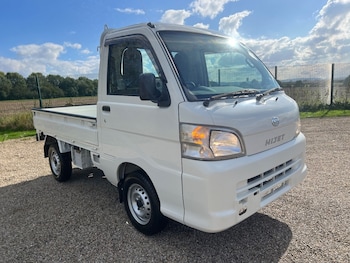Used Daihatsu Hijet 2014 for sale - 71220841: Photo