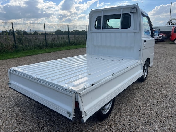 Used Daihatsu Hijet 2014 for sale - 71220841: Photo 9