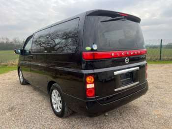 Used Nissan Elgrand 2005 for sale - 72748420: Photo