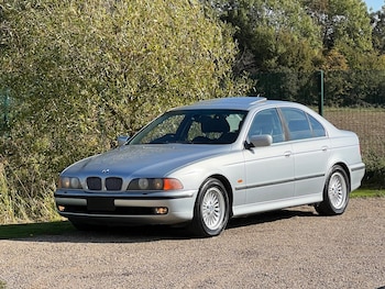 1997 (V) - 528I 2.8 * ONLY 10000 MILES * TOP GRADE IMPORT 4B 4-Door