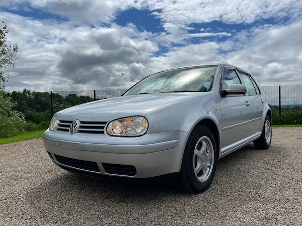 Used Volkswagen Golf 2002 for sale - 69269393: Photo 1