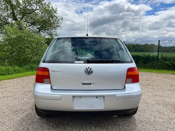 Used Volkswagen Golf 2002 for sale - 69269393: Photo 8