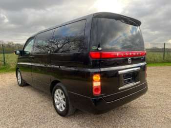 Used Nissan Elgrand 2006 for sale - 71624037: Photo
