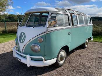1963 - VOLKSWAGEN T1 KOMBI 1963 ORIGINAL 1500cc SAMBA 23 WINDOW KOMBI BUS RARE SUR 5-Door
