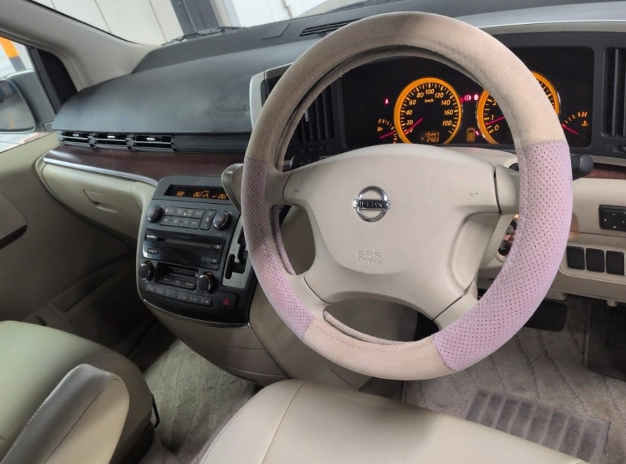 Used Nissan Elgrand 2006 for sale - 76652787: Photo 10