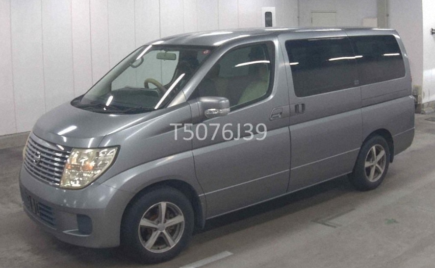 Used Nissan Elgrand 2006 for sale - 76652787: Photo 2