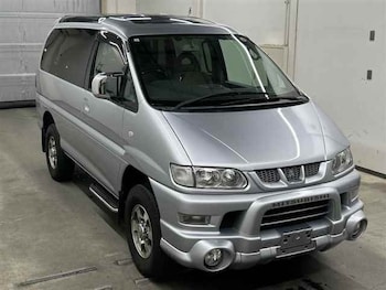 Used Mitsubishi Delica 2005 for sale - 79068260: Photo
