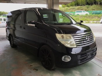 Used Nissan Elgrand 2007 for sale - 76045521: Photo