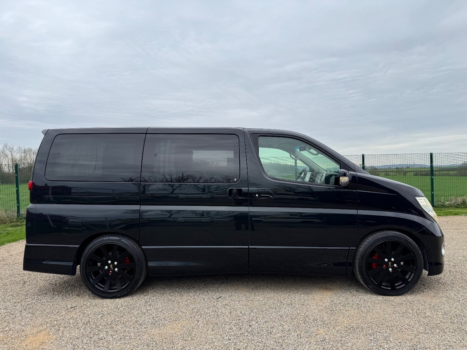 Used Nissan Elgrand 2007 for sale - 76045521: Photo 8