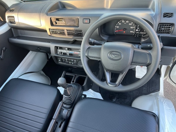 Used Daihatsu Hijet 2024 for sale - 73010072: Photo 15