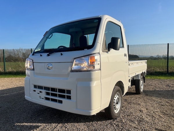 Used Daihatsu Hijet 2024 for sale - 73010072: Photo 1