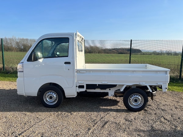 Used Daihatsu Hijet 2024 for sale - 73010072: Photo 5