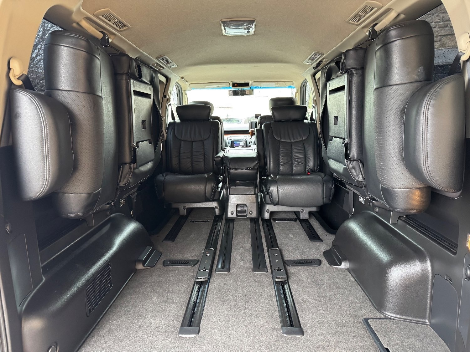 Used Nissan Elgrand 2009 for sale - 76363112: Photo 15