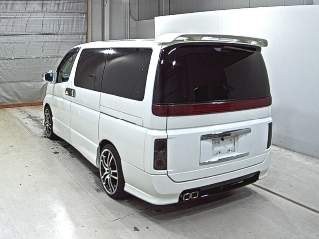 Used Nissan Elgrand 2009 for sale - 76363112: Photo 3