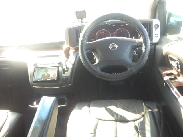 Used Nissan Elgrand 2009 for sale - 76363112: Photo 8