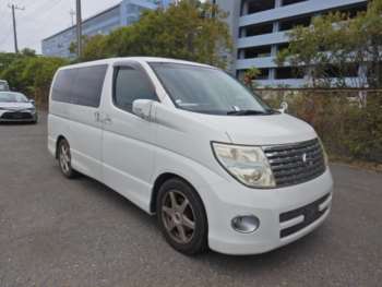 Used Nissan Elgrand 2007 for sale - 74703415: Photo