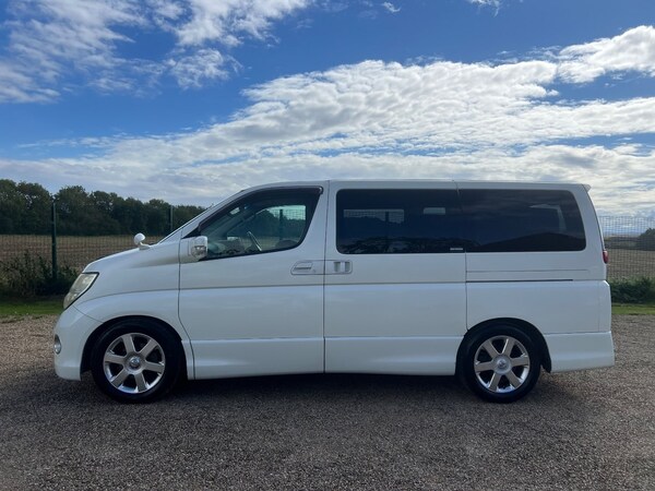 Used Nissan Elgrand 2007 for sale - 74703415: Photo 5