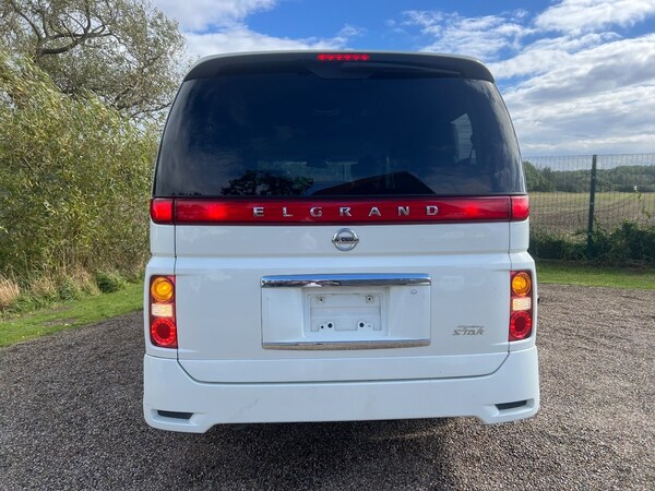 Used Nissan Elgrand 2007 for sale - 74703415: Photo 8