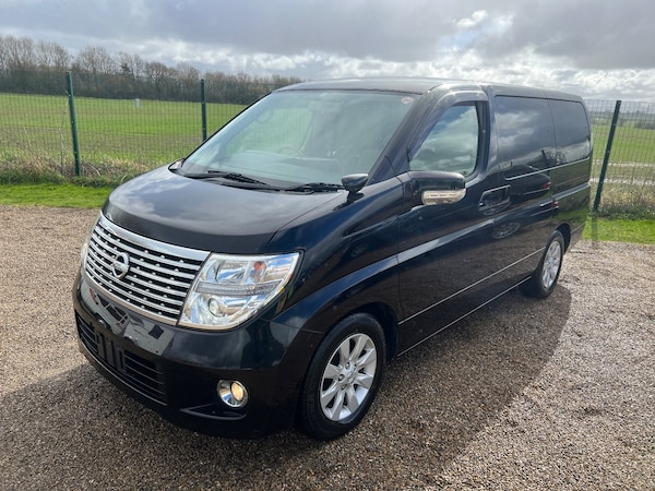 Used Nissan Elgrand 2008 for sale - 72950472: Photo 2
