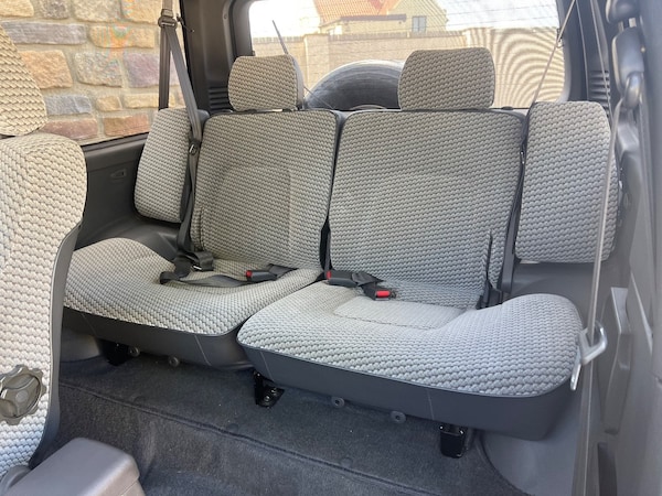 Used Mitsubishi Pajero 1995 for sale - 73229959: Photo 11