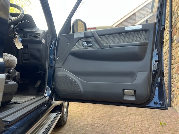 Used Mitsubishi Pajero 1995 for sale - 73229959: Photo 16