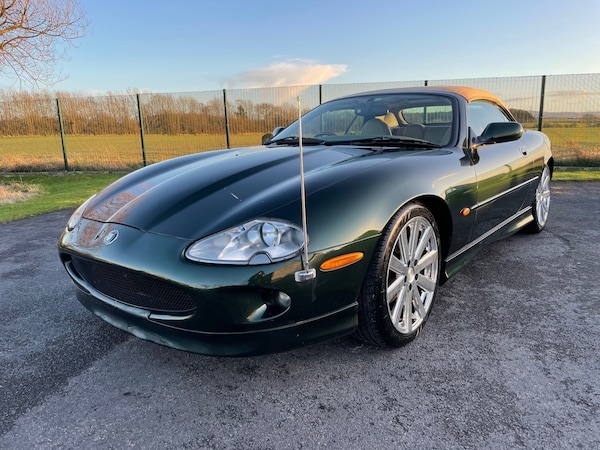 Used Jaguar XK8 for sale - 59709886: Photo 1
