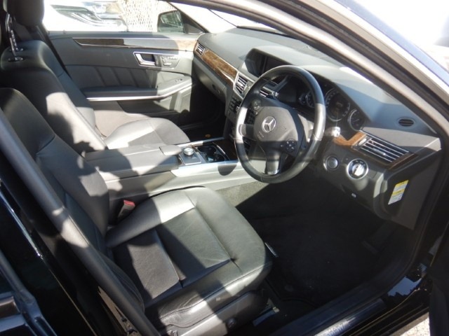 Used Mercedes-Benz E Class 2012 for sale - 77296904: Photo 9