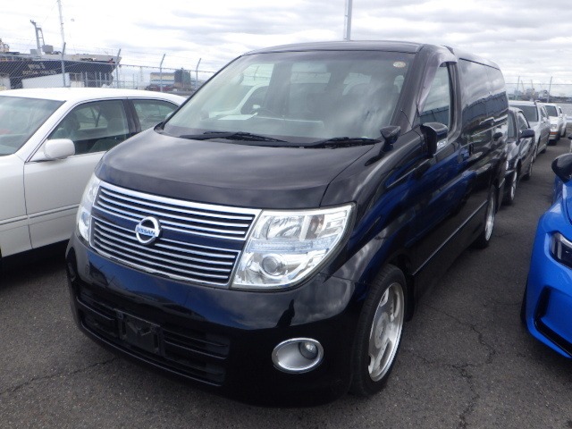 Used Nissan Elgrand 2009 for sale - 76207166: Photo 1