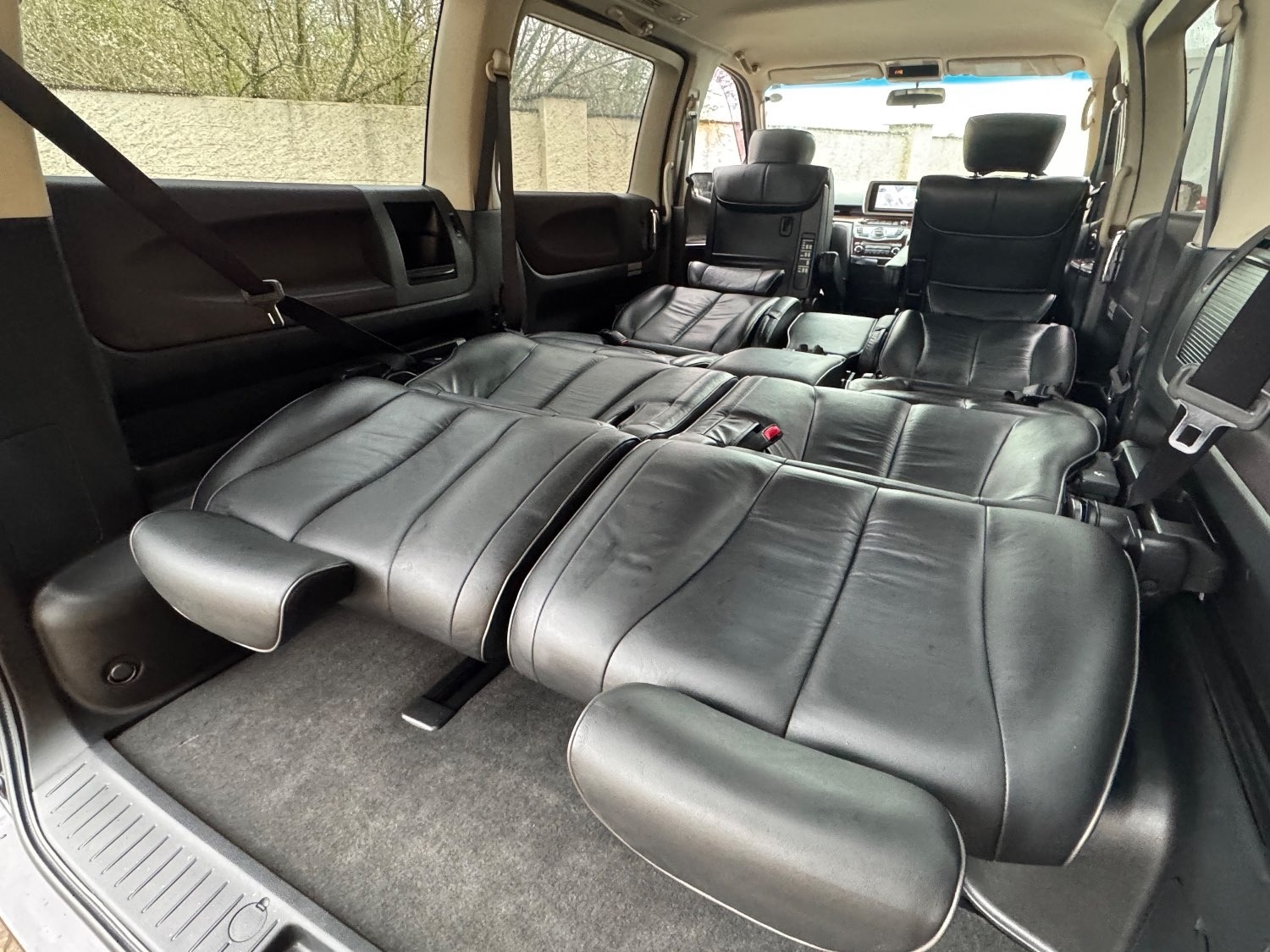 Used Nissan Elgrand 2009 for sale - 76207166: Photo 15