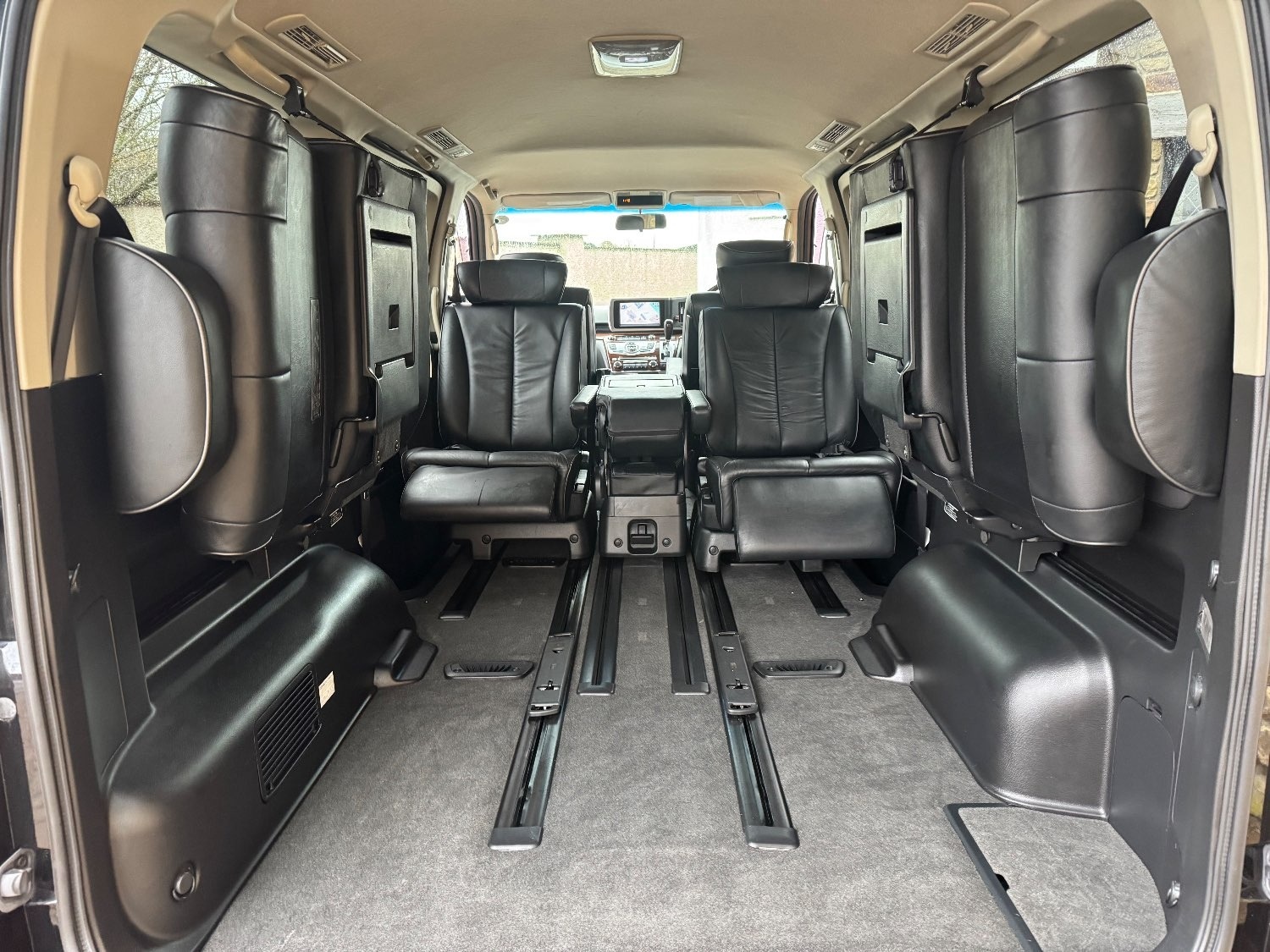 Used Nissan Elgrand 2009 for sale - 76207166: Photo 16