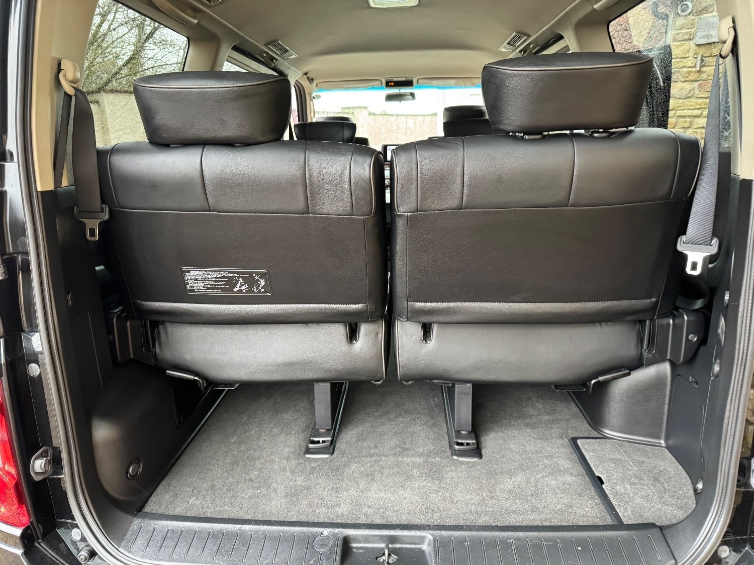 Used Nissan Elgrand 2009 for sale - 76207166: Photo 17