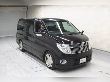 Nissan - Elgrand