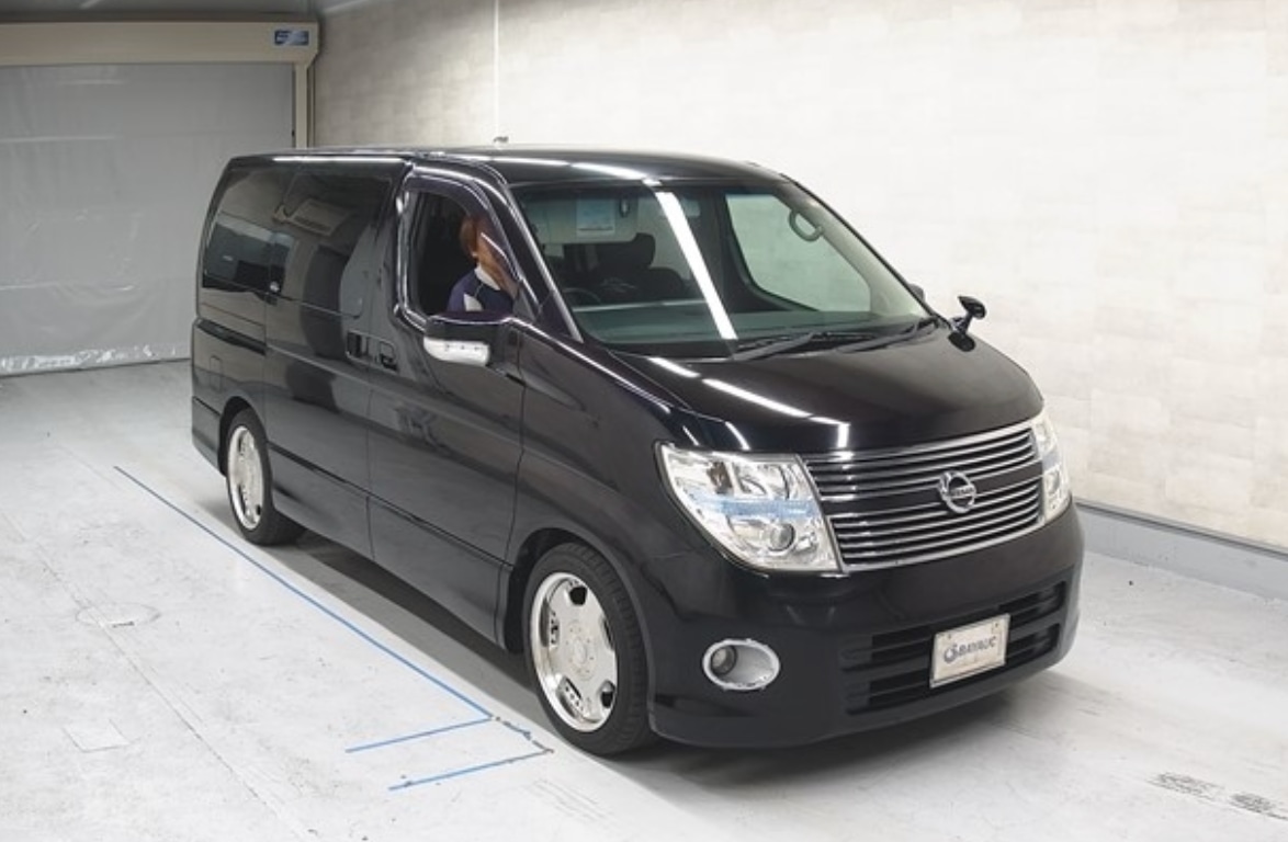 Used Nissan Elgrand 2009 for sale - 76207166: Photo 2
