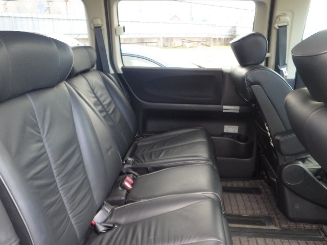 Used Nissan Elgrand 2009 for sale - 76207166: Photo 8
