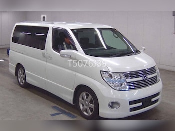 Used Nissan Elgrand 2010 for sale - 79595148: Photo