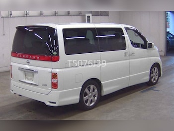 Used Nissan Elgrand 2010 for sale - 79595148: Photo