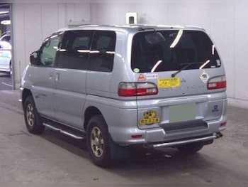 Used Mitsubishi Delica 2005 for sale - 77552618: Photo
