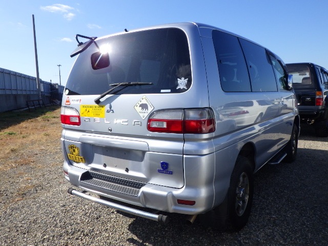 Used Mitsubishi Delica 2005 for sale - 77552618: Photo 7