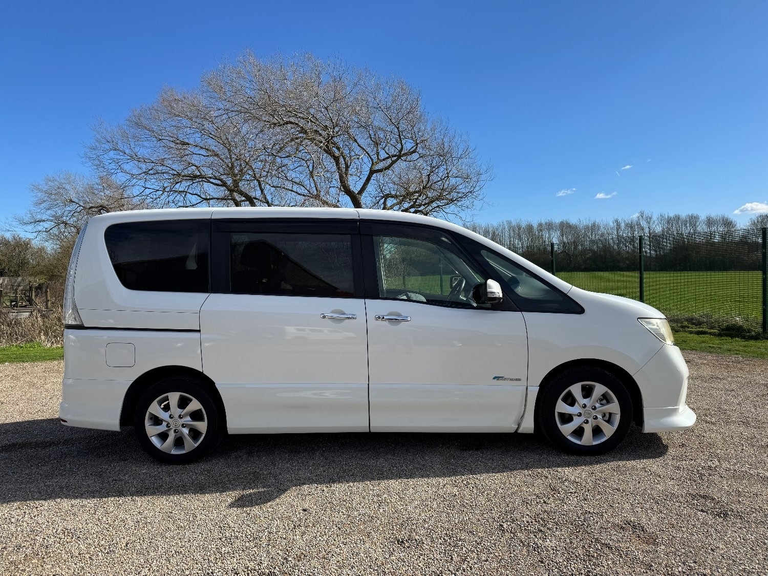 Used Nissan Serena 2013 for sale - 76192807: Photo 6