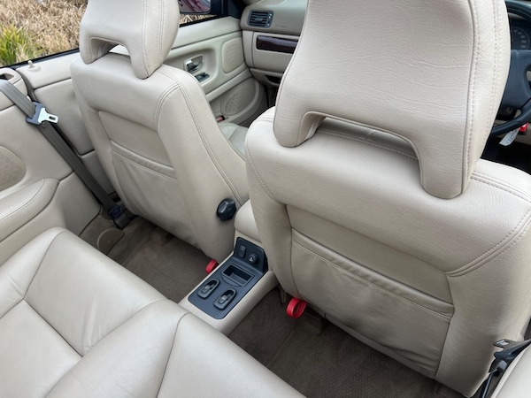 Used Volvo C70 2004 for sale - 72670263: Photo 13