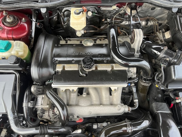 Used Volvo C70 2004 for sale - 72670263: Photo 20
