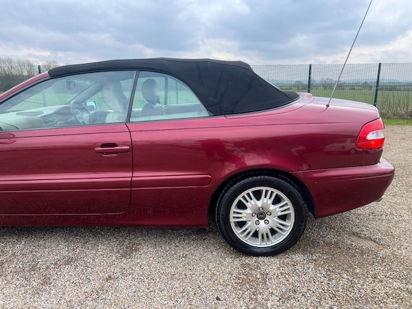 Used Volvo C70 2004 for sale - 72670263: Photo 6