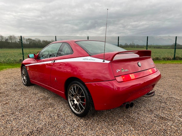 Used Alfa Romeo GTV 1997 for sale - 61981208: Photo 3