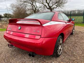 Used Alfa Romeo GTV 1997 for sale - 61981208: Photo