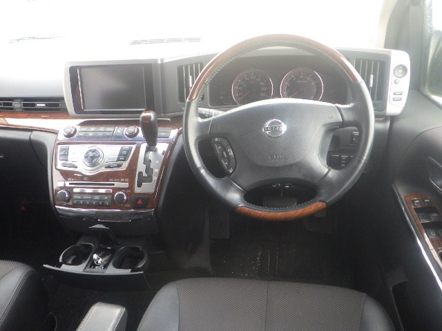 Used Nissan Elgrand 2007 for sale - 77155244: Photo 7