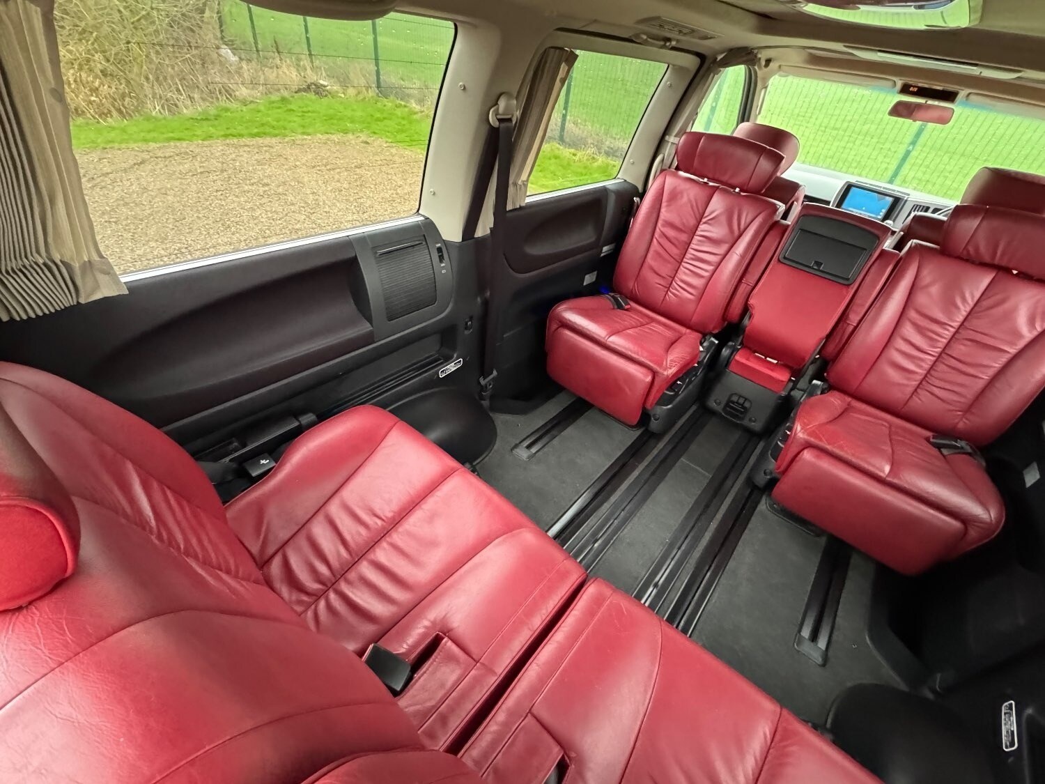 Used Nissan Elgrand 2008 for sale - 76064887: Photo 12